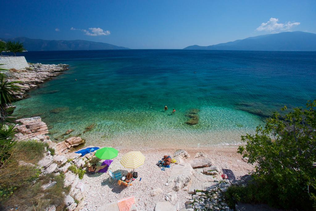 Ritsa House Villa Agia Efimia Buitenkant foto